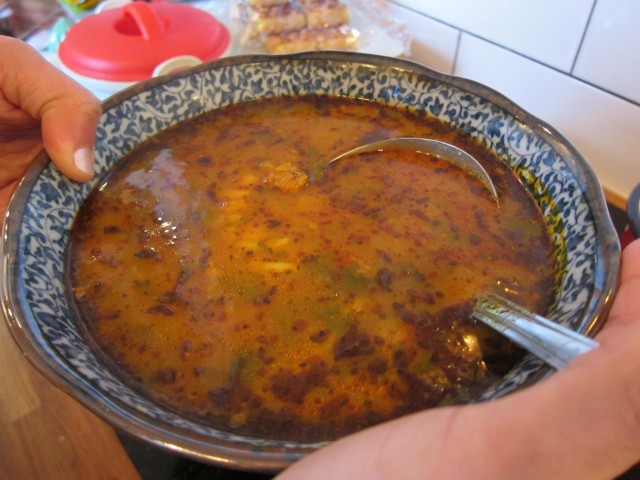 shurbah leebeeyah (libyan lamb, tomato and "bird's tongue" pasta soup)